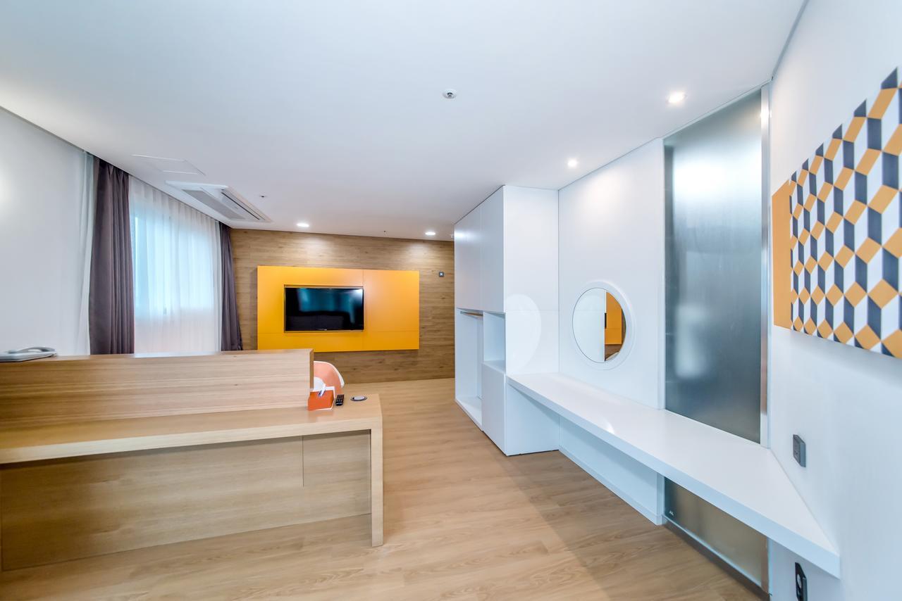 Co-Op City Hotel Seongsan Seogwipo Esterno foto