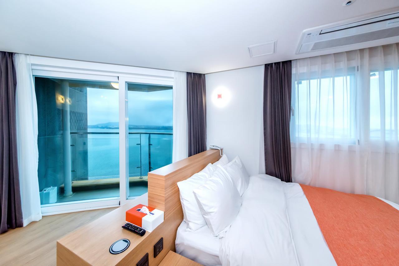 Co-Op City Hotel Seongsan Seogwipo Esterno foto