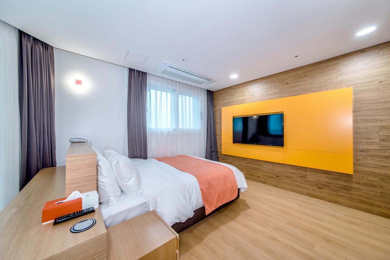 Co-Op City Hotel Seongsan Seogwipo Esterno foto