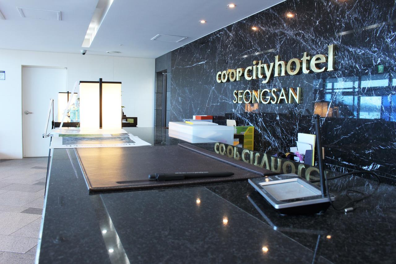 Co-Op City Hotel Seongsan Seogwipo Esterno foto