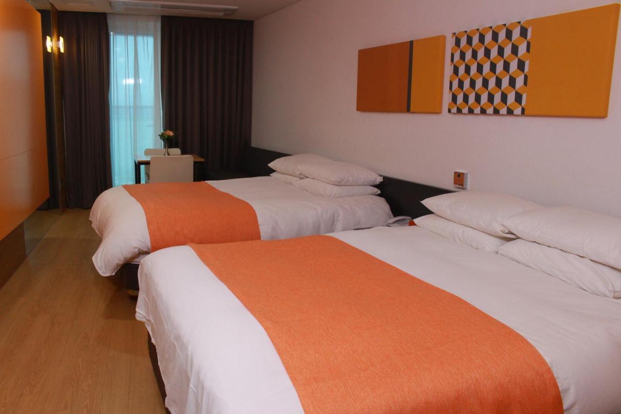 Co-Op City Hotel Seongsan Seogwipo Esterno foto