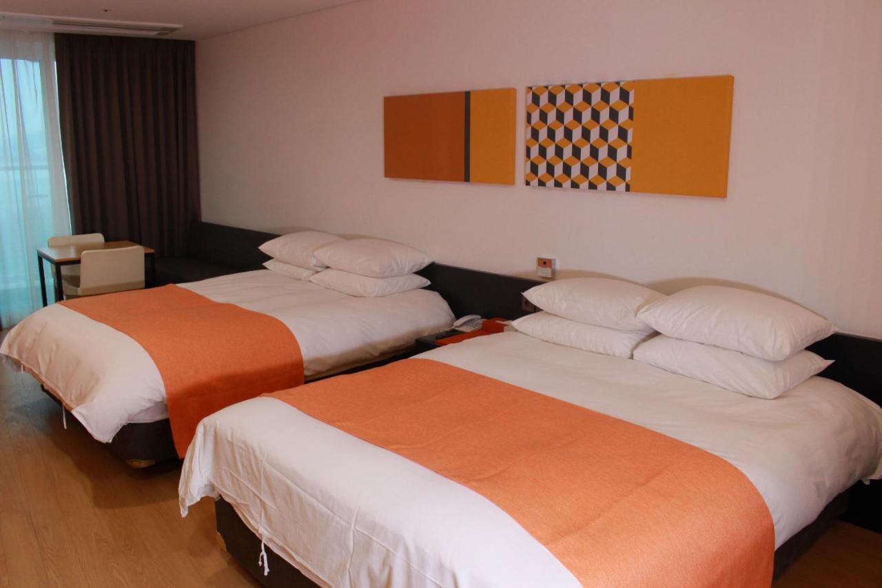 Co-Op City Hotel Seongsan Seogwipo Esterno foto