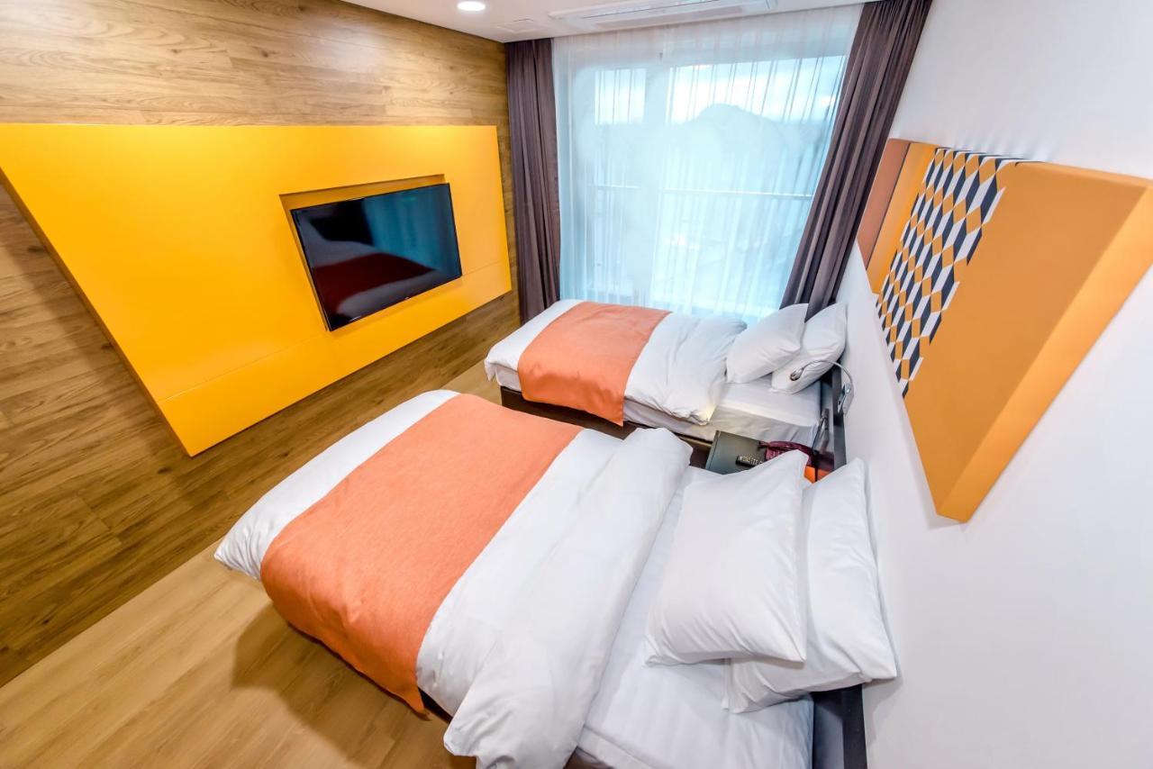 Co-Op City Hotel Seongsan Seogwipo Esterno foto