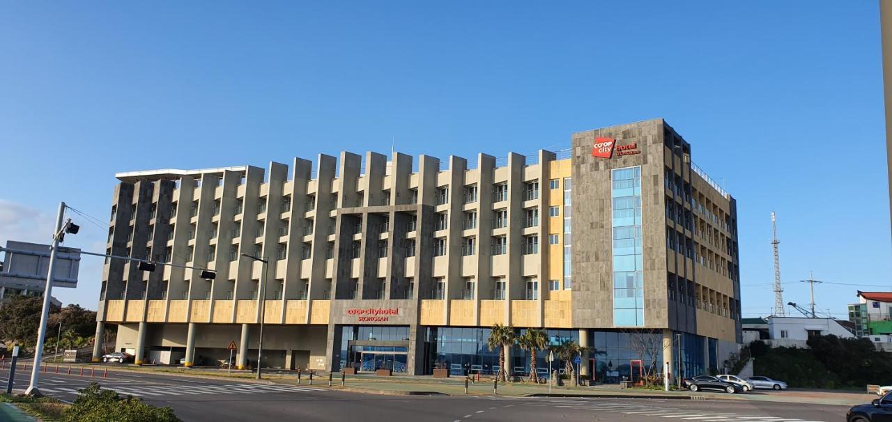 Co-Op City Hotel Seongsan Seogwipo Esterno foto